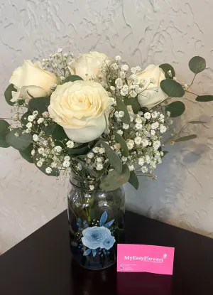 Elegant blue and white bouquet